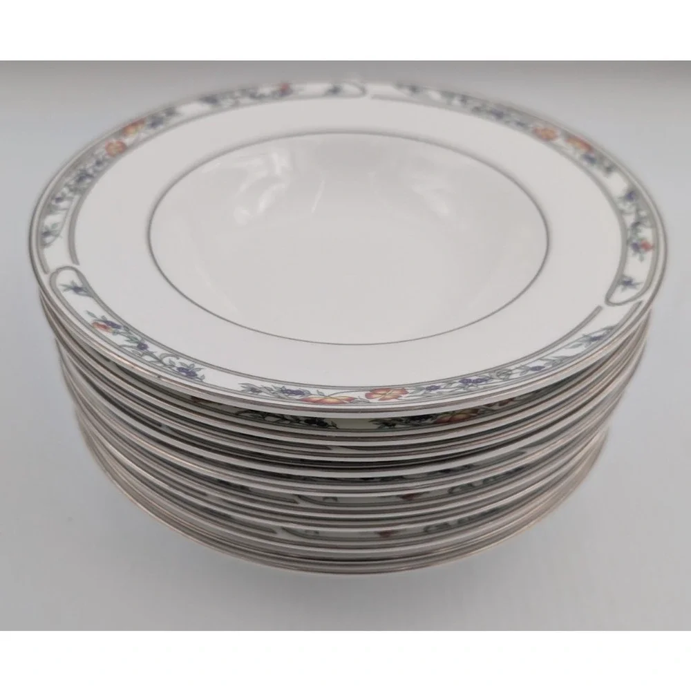 Royal Doulton Arlington Rimmed Soup Bowl Set of 10 Bowls 8
